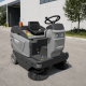  Balayeuse autoportée thermique Lavor SWL R1100 ST moteur Honda pour grandes surfaces